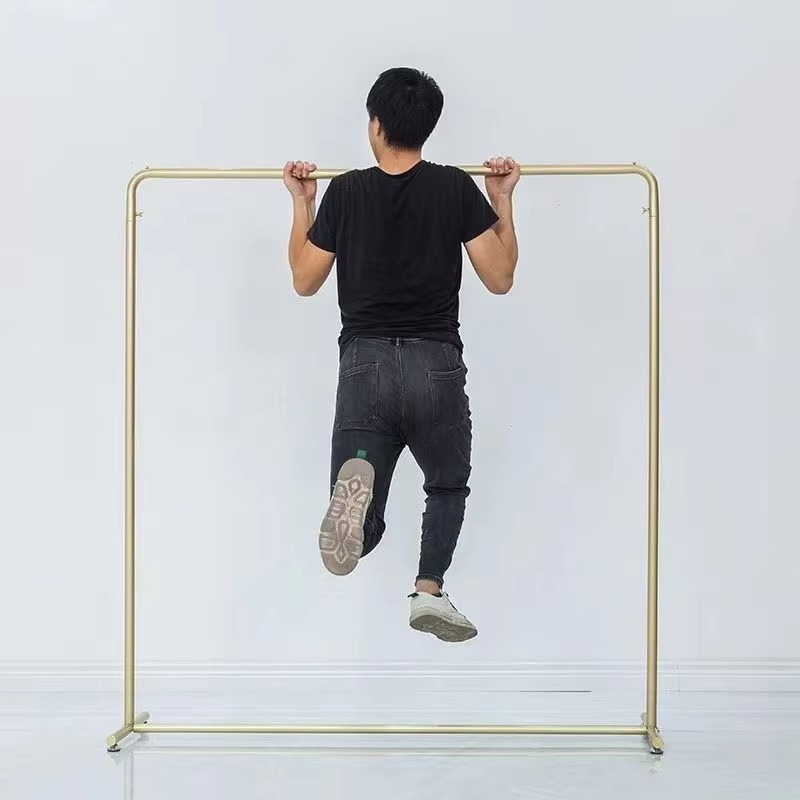 Porte-vêtements doré de luxe,  - Home Decor Retail Stores avis et prix