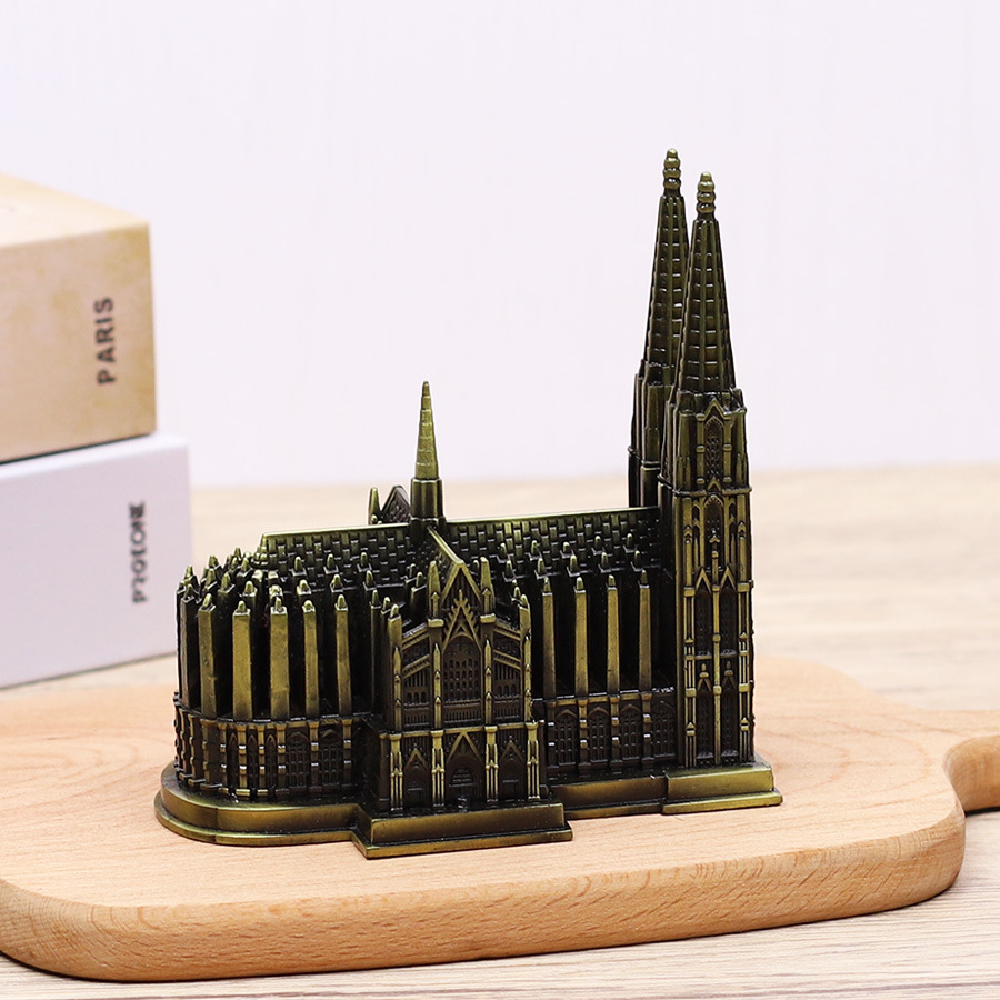 Statue de la Cathédrale de Col - Germany Home Decor avis et prix